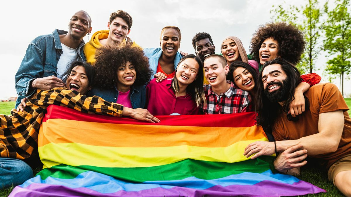 ER Gs and the Brazen Queer Collective Hero